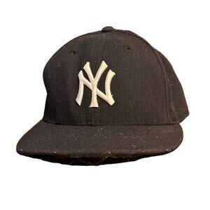 59FIFTY New York Yankees Baseball Hat 7 1/4 Fitted Cap Black White READ